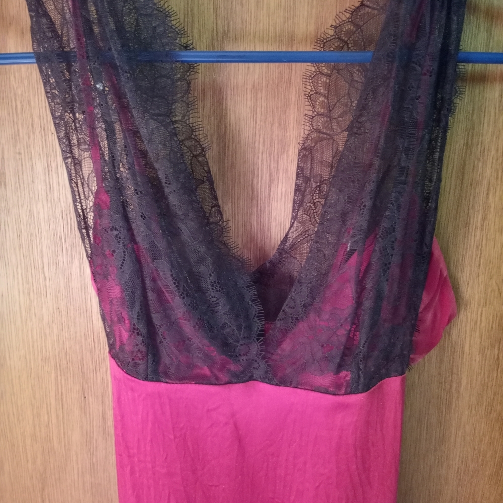 Bebe top - Picture 2 of 7